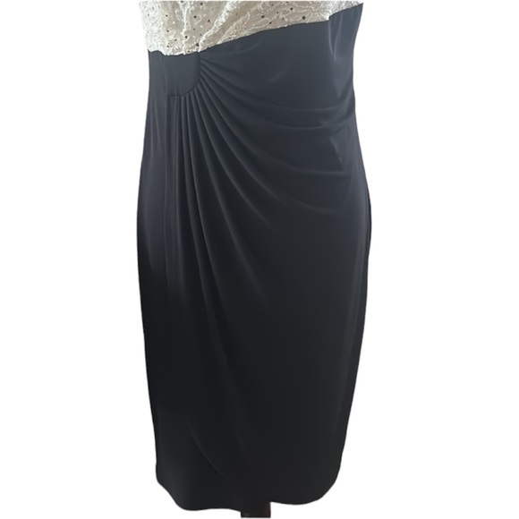 Connected Apparel Evening Dress - Picture 6 of 8